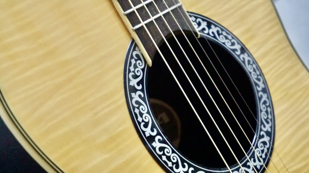 avalon-guitar01