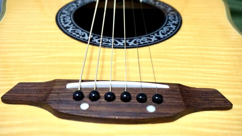 WACCA-guitar03