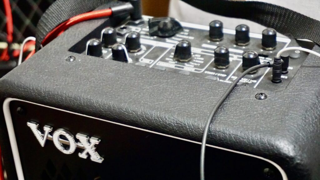 練習に使用しているギターアンプVOX MINI GO 10